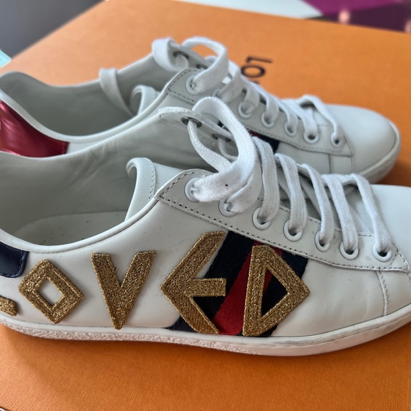 Gucci Ace Embroidered Loved Sneakers size 37 Red Blue FREE SHIP$629 Retail! - Picture 3 of 5